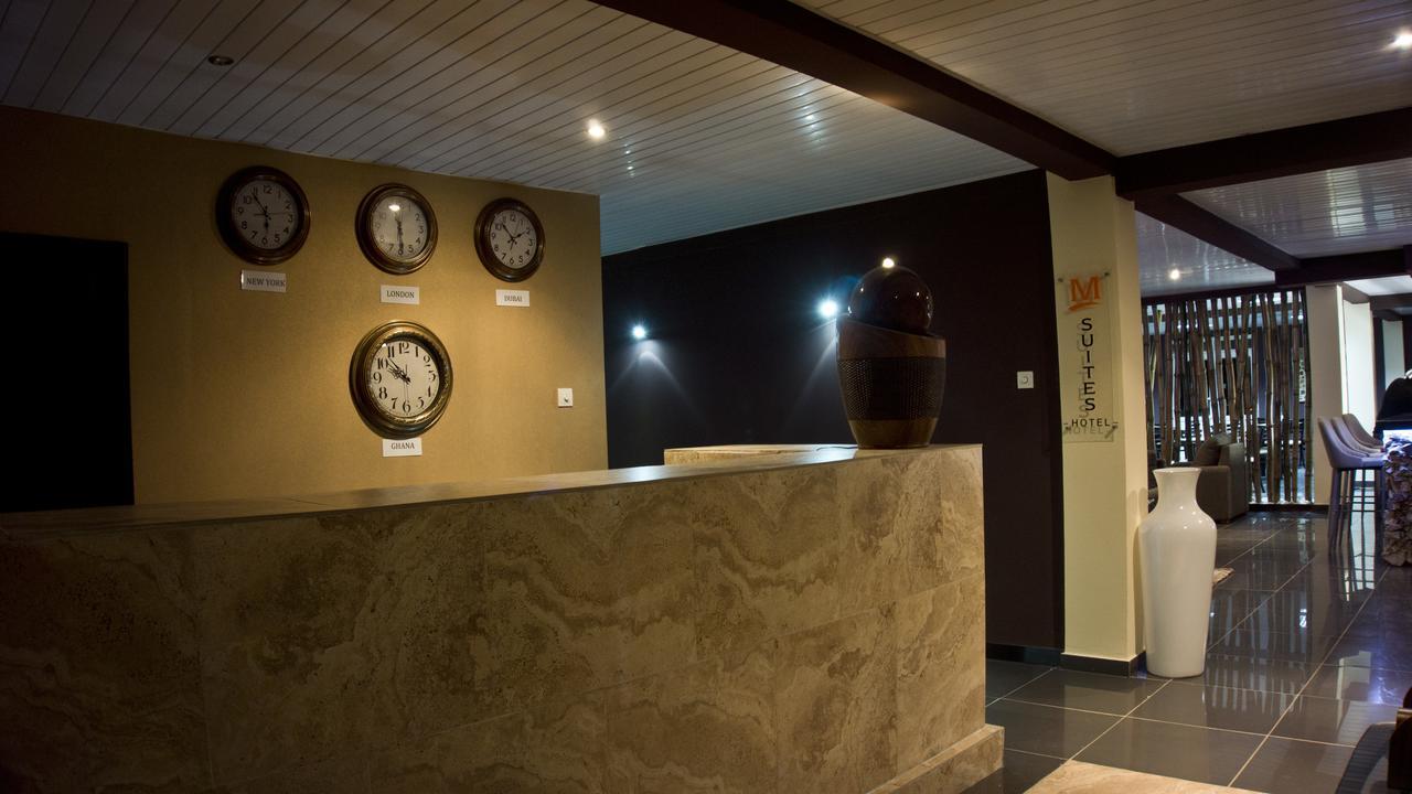 M Suites Hotel Accra Esterno foto