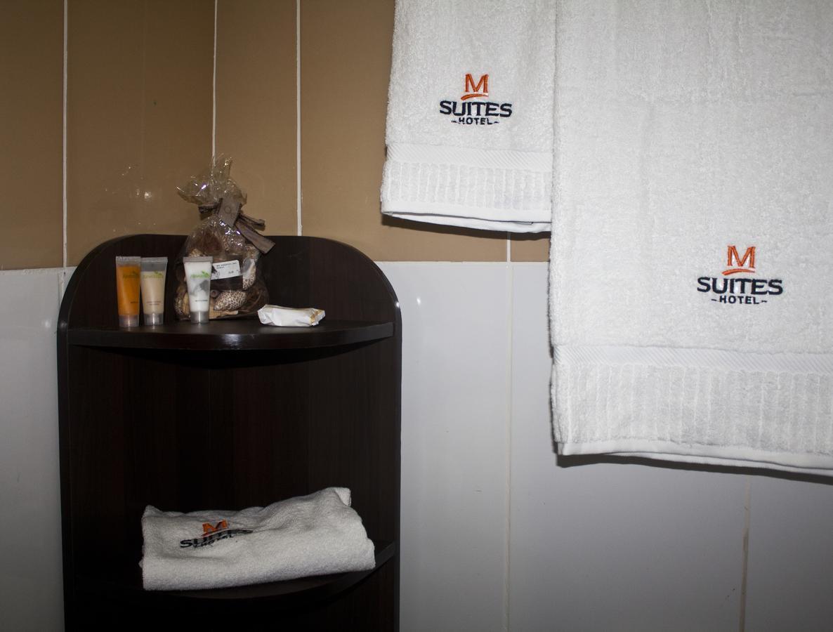 M Suites Hotel Accra Esterno foto