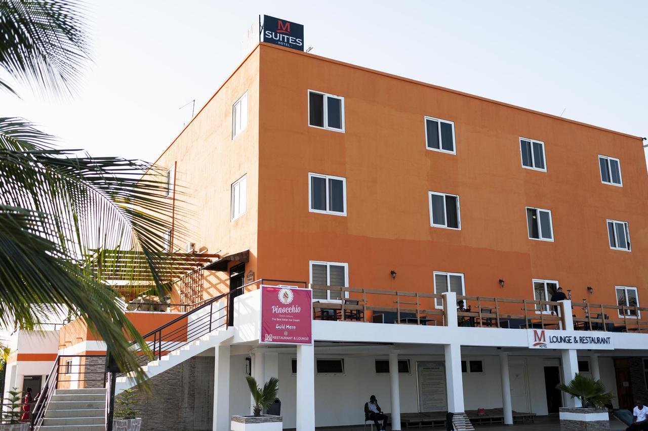 M Suites Hotel Accra Esterno foto